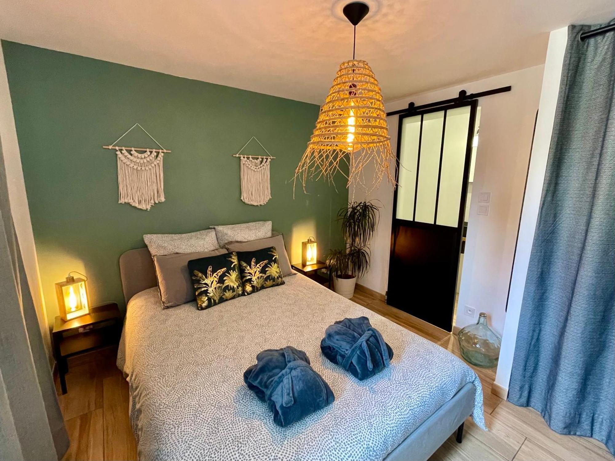 Villa Les Oliviers Spa Privatif Bandol Exteriör bild